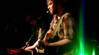 Keep Yourself Warm - Frightened Rabbit (Live)