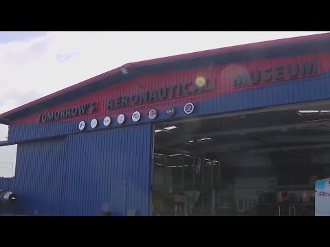 Compton aviation museum teaches children how to fly