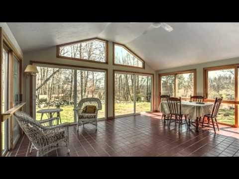 12 Lillian Rd, Acton MA  Anne Marie DeCesar   Tel 978 621 4691