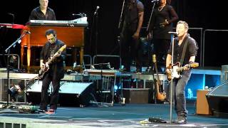 Bruce Springsteen - Cleveland - Can't Help Falling in Love - 11/10/2009