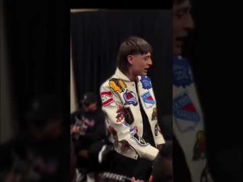 Las morras - Peso Pluma Carin León (extendido)