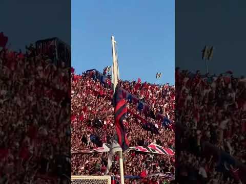 "VIDEO COMPLETO EN NUESTRO CANAL! Una completa locura la hinchada de San Lorenzo ante su clásico" Barra: La Gloriosa Butteler &bull; Club: San Lorenzo