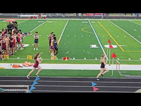 Girls 800m heat #? (Faith and Chloe) Nash Higgins Relays March 2, 2024
