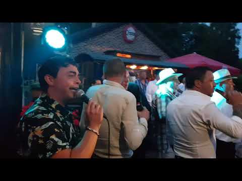 Neschlo zingt in Belgie (Camping Jocomo) 2016 HD