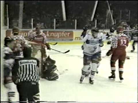 Die Adler Mannheim (97/98/99) 1/4