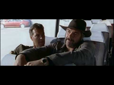 Vares 2 - Poistettu kohtaus - Vares ja Hopea linja-autossa