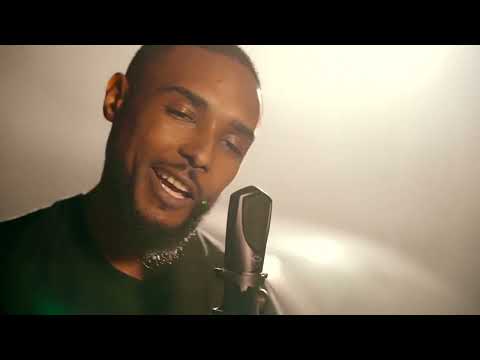 Lil lav - Family feud freestyle (official video)