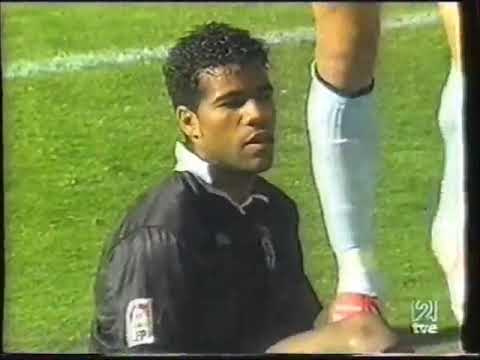 Celta de Vigo: 2 - Racing de Santander: 2 (Jornada: 33 - 2002/03)