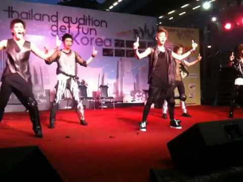 100822 Romeo cover SHINee  Lucifer