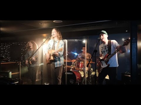 Stinging Rogers live at Sowaar Bar