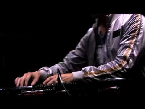 04-Dada Life - Let's Get Bleeped Tonight (Tiesto Remix).mov