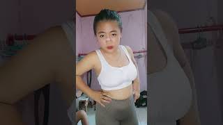 Download lagu nyobain celana legging yuk bareng momsky cantik nih mp3