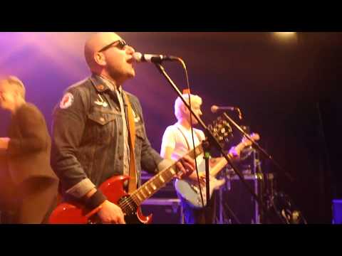 The Offenders feat the Bumblebee Dance Academy @ Mighty Sounds 2017