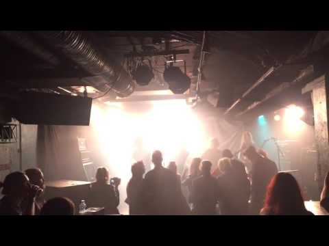 Licuation Henrys pub 5.8 2016