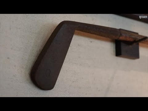 Golf History: A Brae Burn Hickory Putter