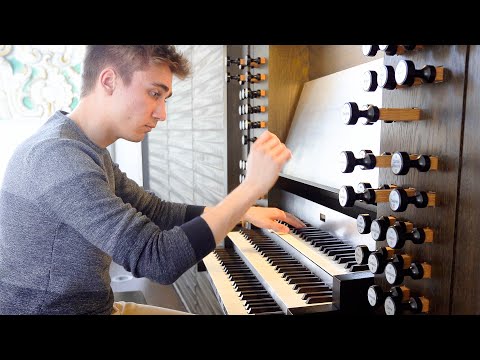 A Joyful GLOCKENSPIEL-Improvisation on the KUHN-ORGAN - Paul Fey - Jesuitenkirche Heidelberg