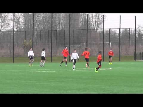 7 maart 2015 VV De Meern D3 - Maarssen D4 com 14-0 Doelpunt Angelo (5-0)