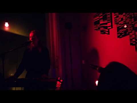 Katja Aujesky - Keine Tränen (Live at Wakker in Wiesbaden)
