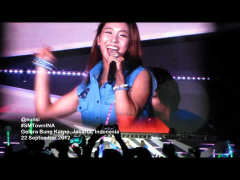 Fx-Hot Summer #SMTownINA Gelora Bung Karno Indonesia