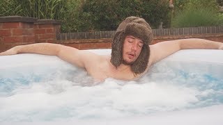 I Spent the Night in a Hot Tub & It Wasn't as Fun as It Sounds (Sleep in a Jacuzzi Challenge)