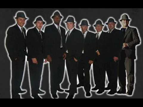 Mogambo Artigas - enganchados clasicos romanticos parte 1