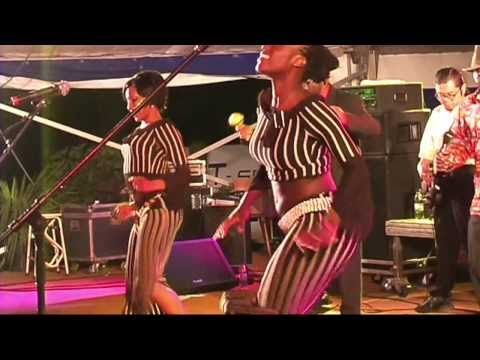 Ballou Canta & Luciana - 4 - LIVE at Afrikafestival Hertme 2008