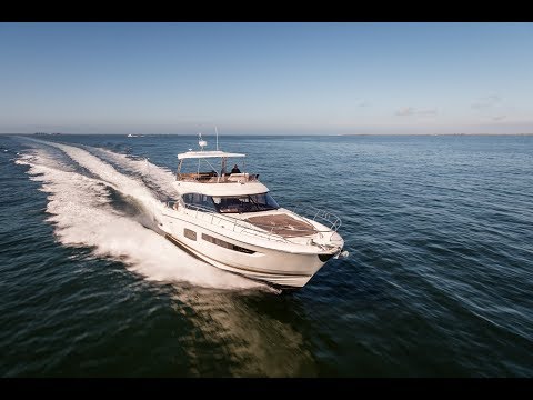 Prestige Yachts Heads to the 2018 Fort Lauderdale International Boat Show