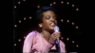 Evelyn &quot;Champagne&quot; King* – I Don&#39;t Know If It&#39;s Right (1978 TV performance)