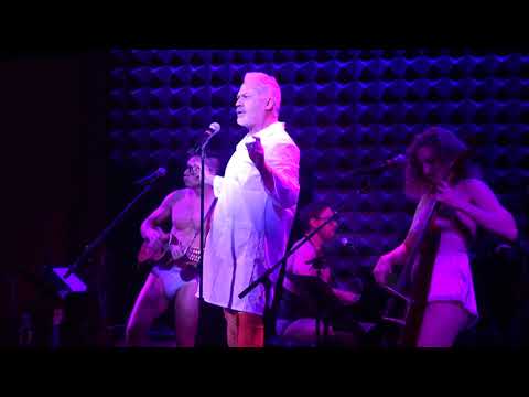 The Skivvies and Tom Hewitt - Sweet Transvestite