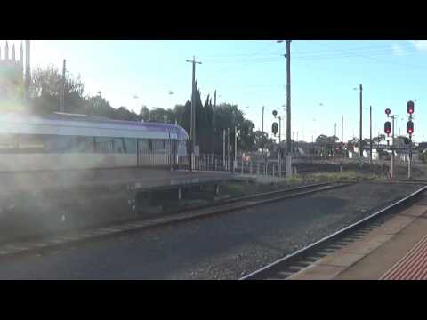 V/Line Y156, 3VL53 At Geelong Station