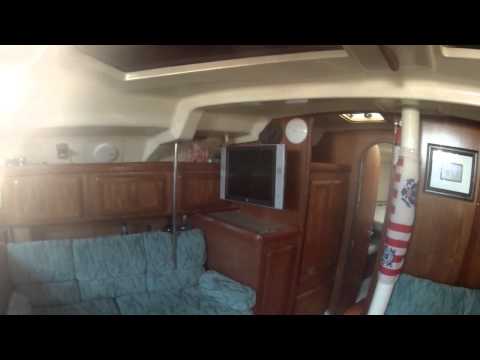 Hunter Legend 430 Tri-Cabin Layout - Boatshed.com - Boat Ref#201530