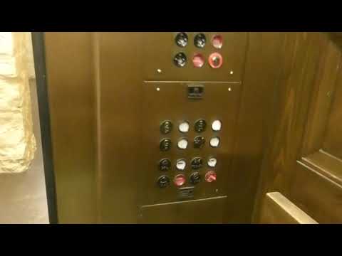 Montgomery Traction Elevator At Denton County Courthouse On The Square