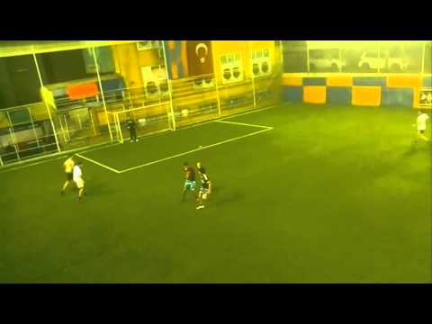 Öz Alibeyköy Halısaha 14.11.2015 18:00 - akillisaha.com