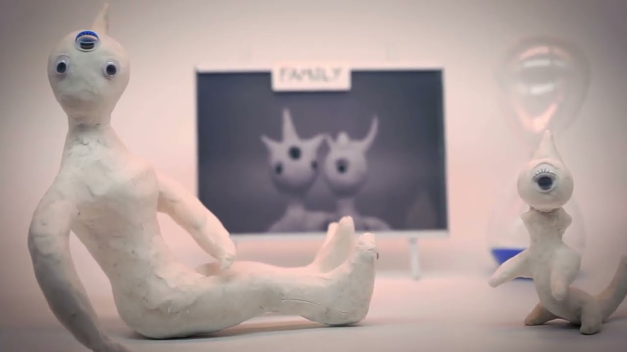 ☁️ LIFE IN THE CLOUDS  ☁️😶‍🌫️ | Cortometraje de animación (2025)