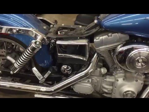 How to replace Harley Davidson Dyna battery: srkcycles.com