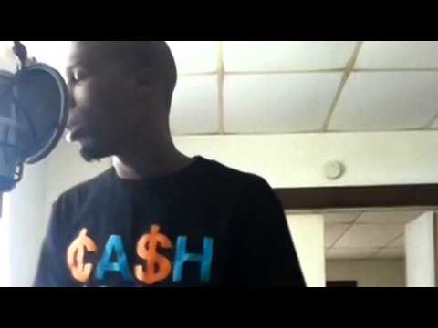 Smg Ronie Ft.Beezy - Recording U Gone