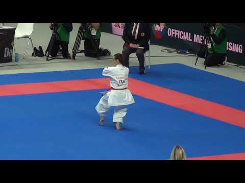 WKF Madrid 2018 - Female Kata Semi-final - Bottaro vs. Shimizu