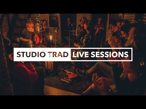 Warm Audio // The Lasses "The Tide" - Live at Studio Trad