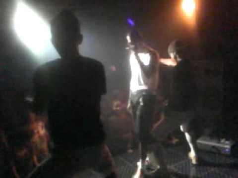 [BONDE DOS LAPADA] show no eletro funk dia 26/09/2011