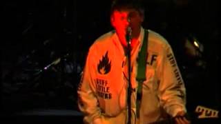 Stiff Little Fingers - Wasted Life (DVD 'Stiff Little Fingers: At the Edge Live and Kickin')