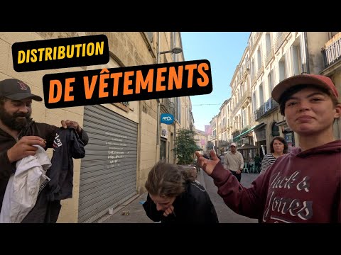 Homeless – while distributing clothes, I understood that something was happening…