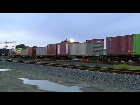 QRNational Australian Trains