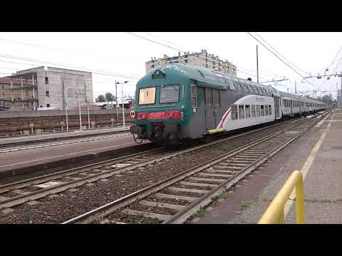 E464 238+5 MDVC+pilota 2 piani Trenord - Milano Greco - 03/06/2022
