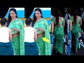 Uff Navel Dekh Ke Sabka Nikla Tabu Flaunts Her Navel In Saree At Kapil Sharma Show