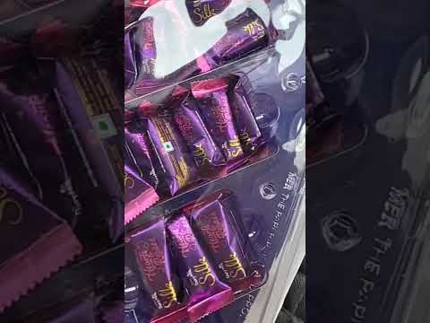 Cadbury Dairy Milk Silk Valentines Heart Shaped Chocolate Gift Box Unboxing ❤️❤️❤️ #shorts #trending