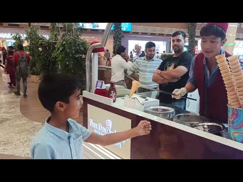 lakshit with Turkish icecream