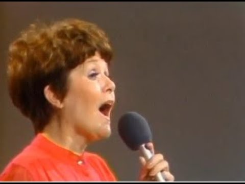Barbara Lea Sings Gershwin - Rare Live Performance | "But Not For Me"
