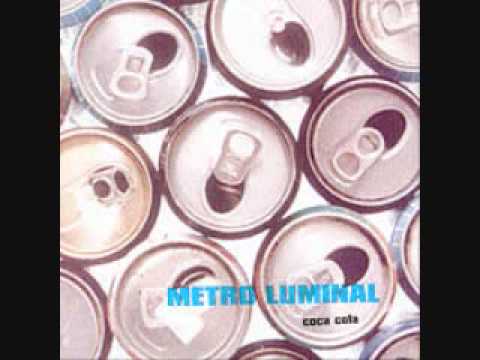 Metro Luminal - Ta õrnas käes