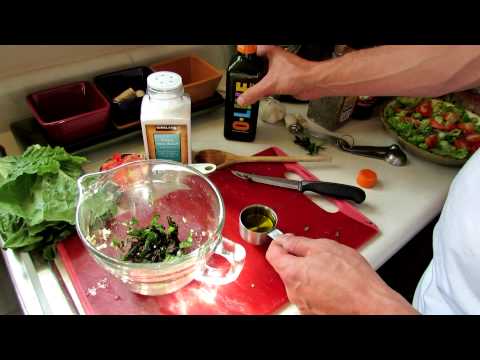 TRG 2012: Recipe: A Basic Heirloom Tomato, Olive Oil, Vinegar & Garlic Salad Dressing