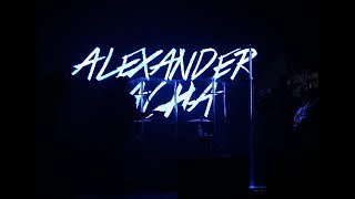 Báilalo conmigo Lyrics English Translation